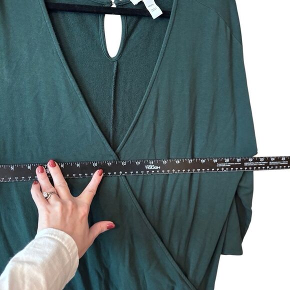 Daily Ritual- Oversized Emerald Green Soft Wide Leg Elbow-Sleeve Jumpsuit, XL - Picture 10 of 14